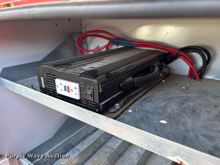 image for item EW4285 2005 GMC C4500 bucket truck