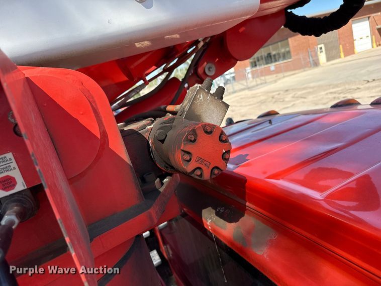 image for item EW4285 2005 GMC C4500 bucket truck