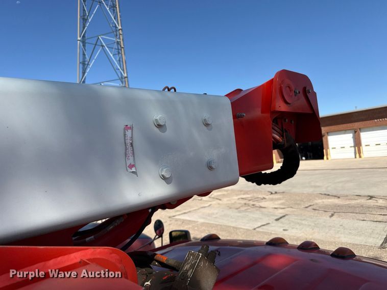 image for item EW4285 2005 GMC C4500 bucket truck