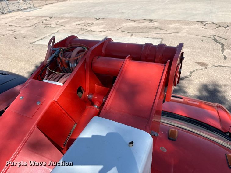image for item EW4285 2005 GMC C4500 bucket truck