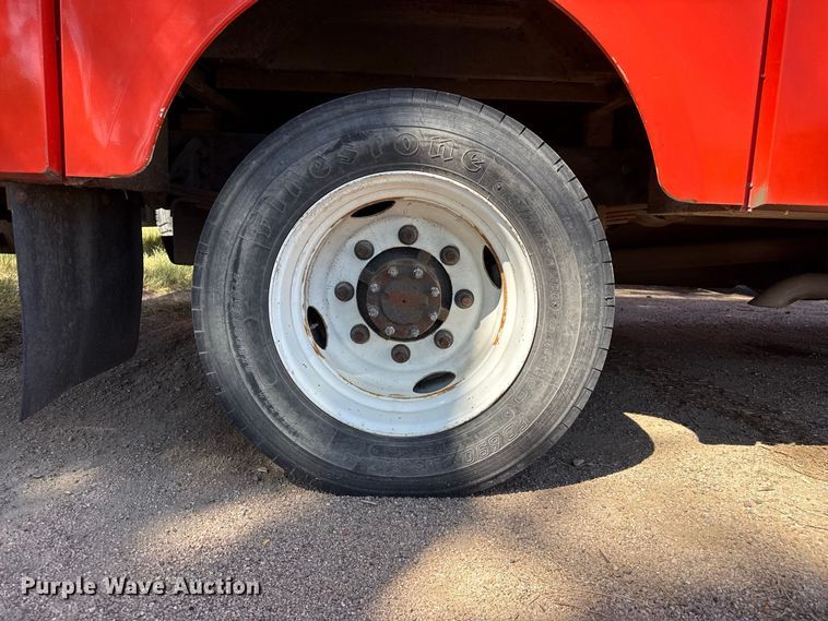 image for item EW4285 2005 GMC C4500 bucket truck