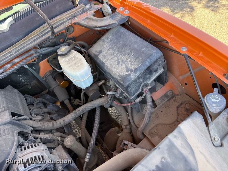 image for item EW4286 2012 Chevrolet Silverado 2500HD Crew Cab pickup truck