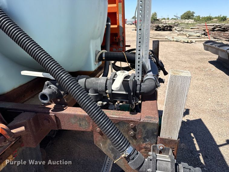 image for item EW4288 2007 International 7400 dump truck