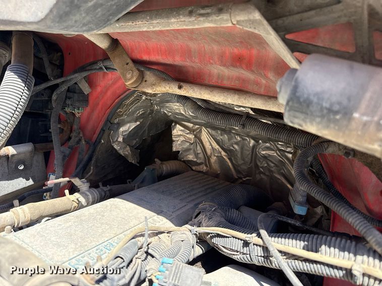 image for item EW4288 2007 International 7400 dump truck