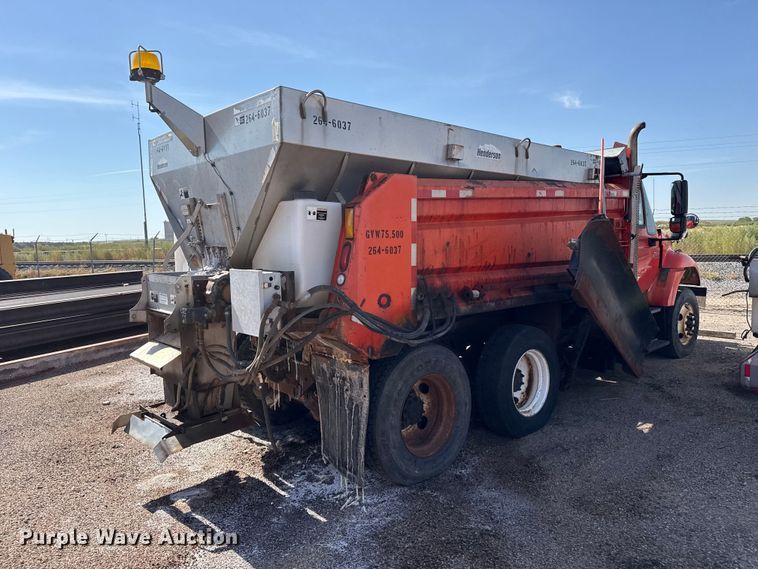 image for item EW4289 2007 International 7400 dump truck