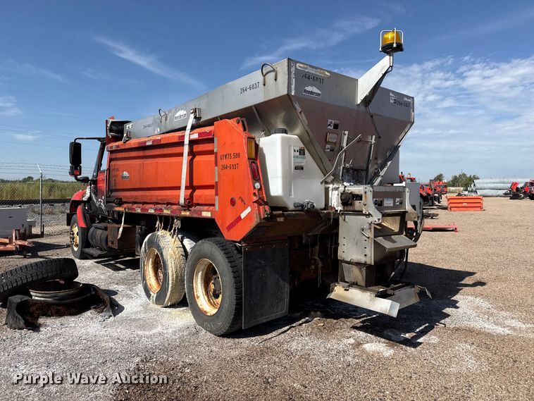 image for item EW4289 2007 International 7400 dump truck