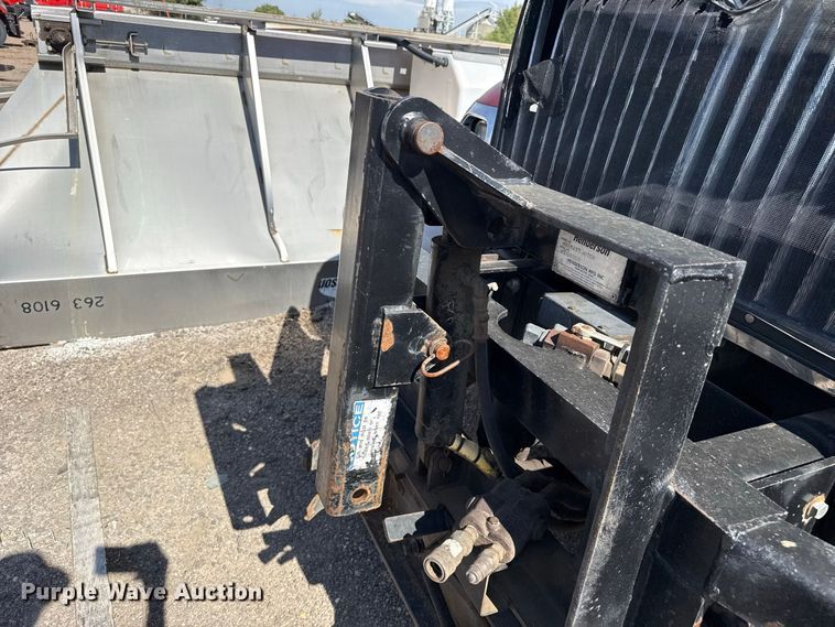 image for item EW4289 2007 International 7400 dump truck