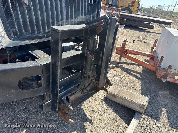 image for item EW4289 2007 International 7400 dump truck