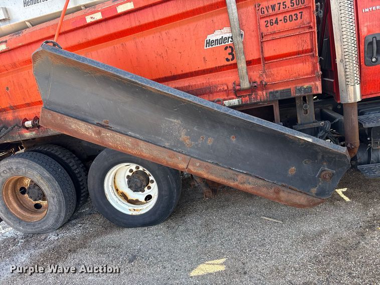 image for item EW4289 2007 International 7400 dump truck