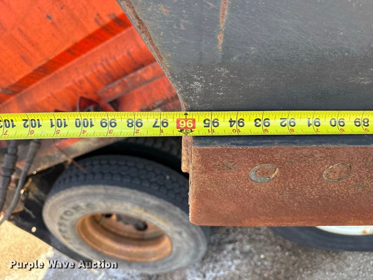 image for item EW4289 2007 International 7400 dump truck