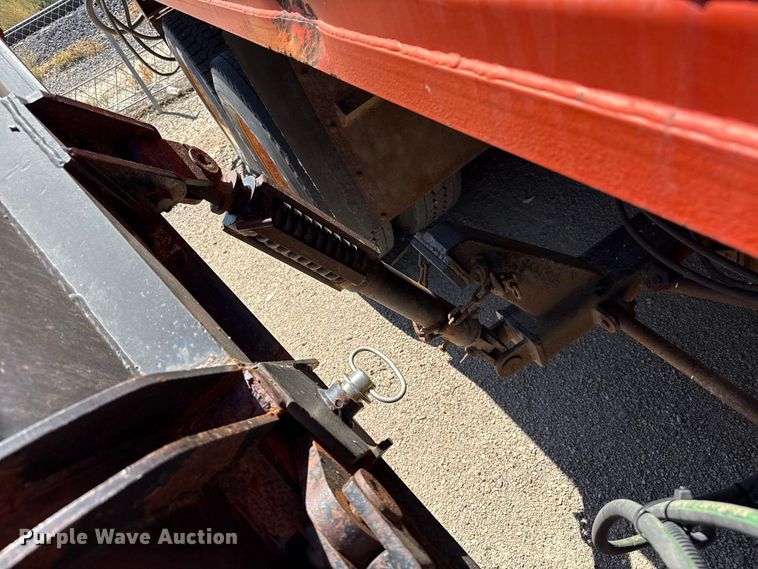 image for item EW4290 2006 International 7500 dump truck