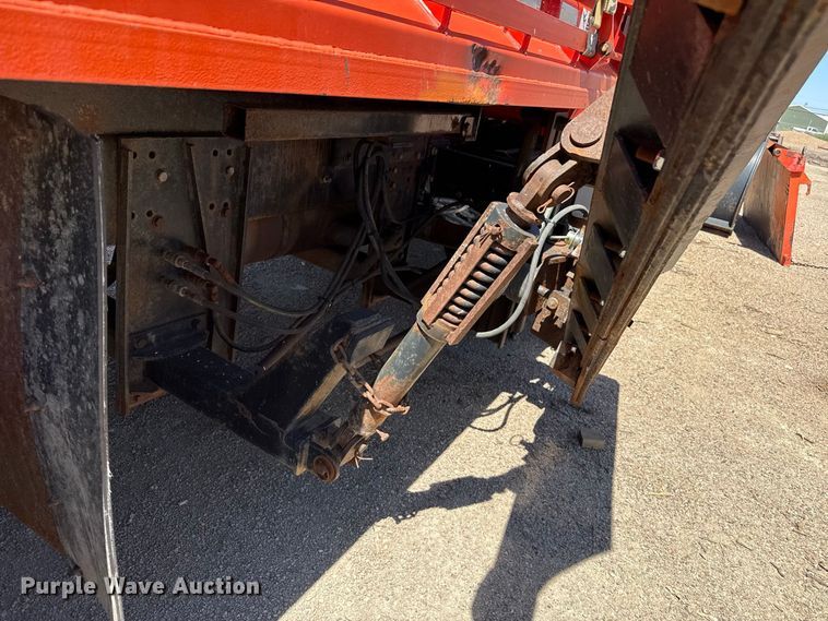 image for item EW4290 2006 International 7500 dump truck
