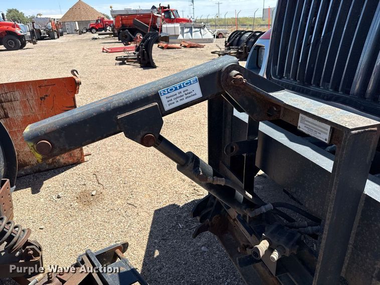 image for item EW4290 2006 International 7500 dump truck