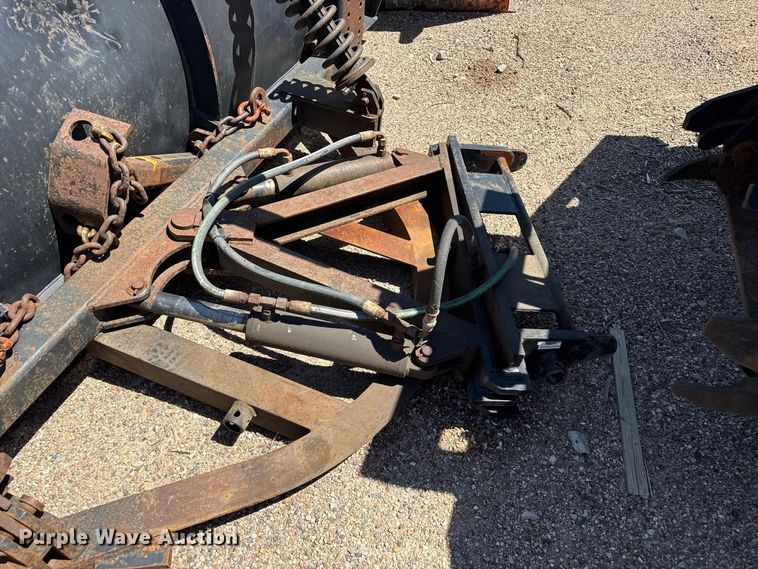image for item EW4290 2006 International 7500 dump truck