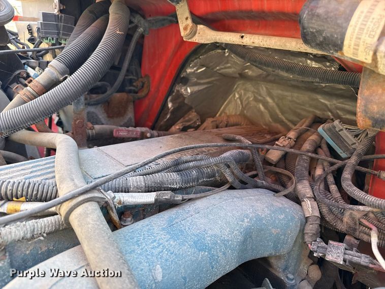 image for item EW4290 2006 International 7500 dump truck