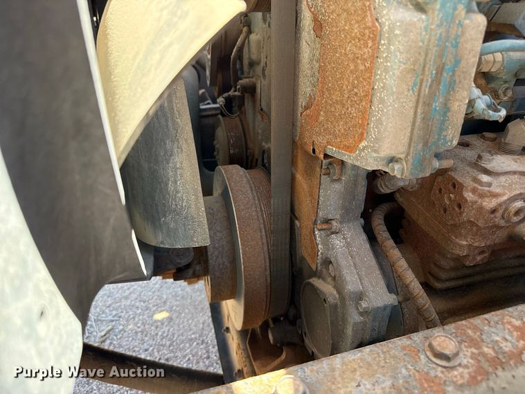 image for item EW4290 2006 International 7500 dump truck