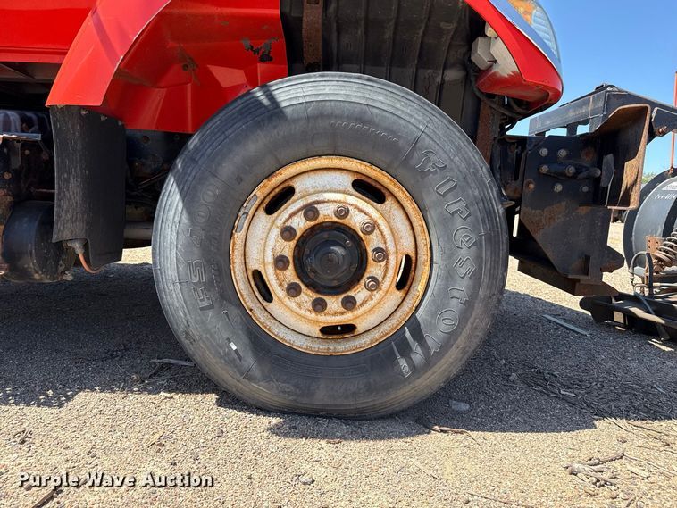 image for item EW4290 2006 International 7500 dump truck