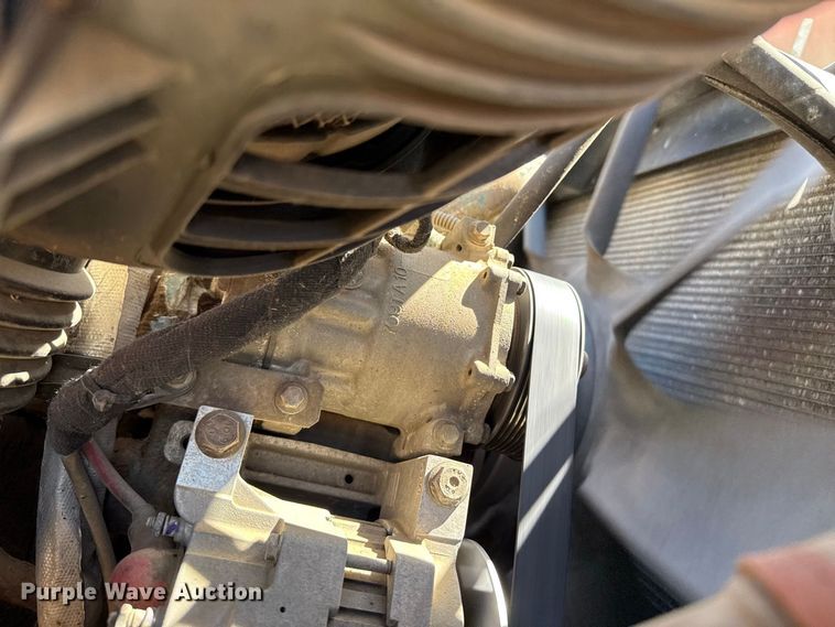 image for item EW4291 2005 International 7400 dump truck