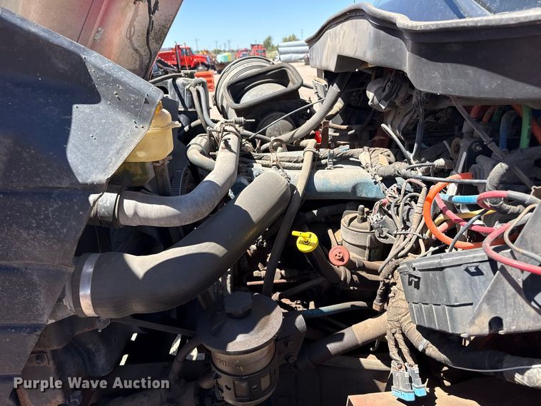image for item EW4291 2005 International 7400 dump truck
