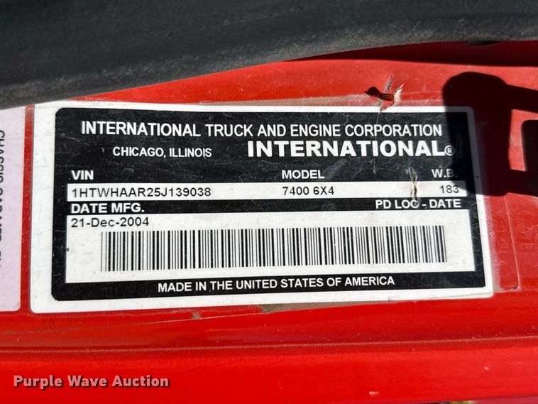 image for item EW4291 2005 International 7400 dump truck