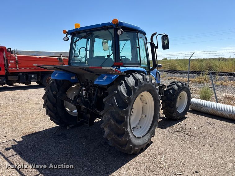 image for item EW4292 2011 New Holland T5070 4WD tractor