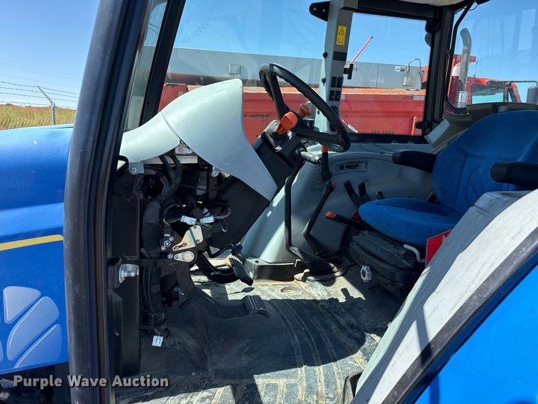 image for item EW4292 2011 New Holland T5070 4WD tractor