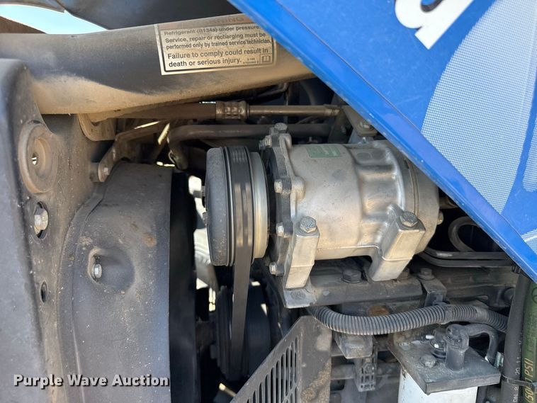 image for item EW4292 2011 New Holland T5070 4WD tractor