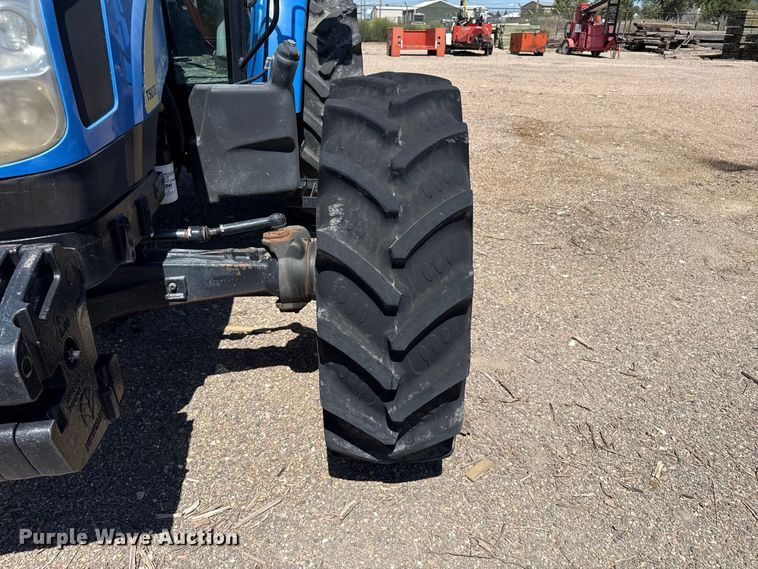 image for item EW4292 2011 New Holland T5070 4WD tractor