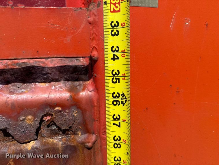 image for item EW4293 2005 International 7400 dump truck