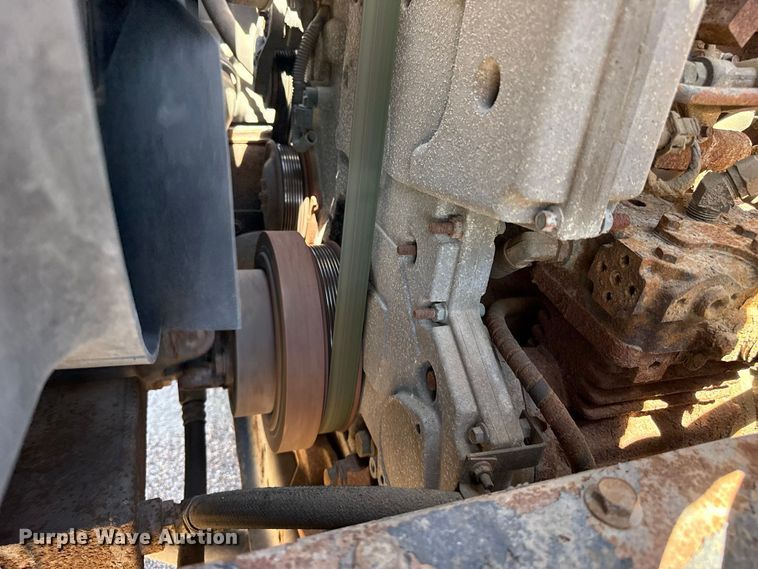 image for item EW4293 2005 International 7400 dump truck