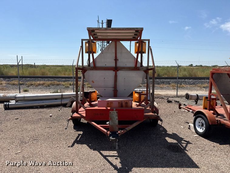 image for item EW4294 Lucas traffic signal trailer