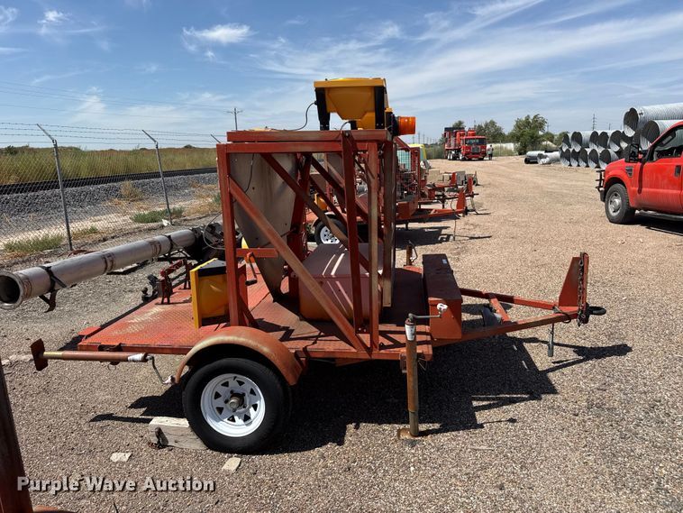 image for item EW4295 (2) Lucas traffic signal trailers