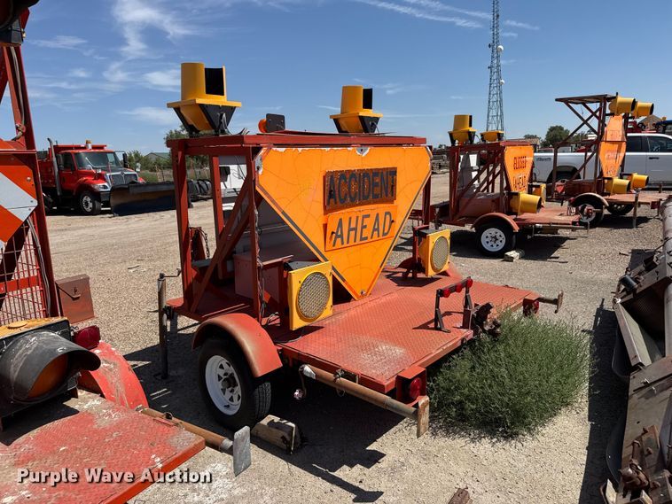 image for item EW4295 (2) Lucas traffic signal trailers