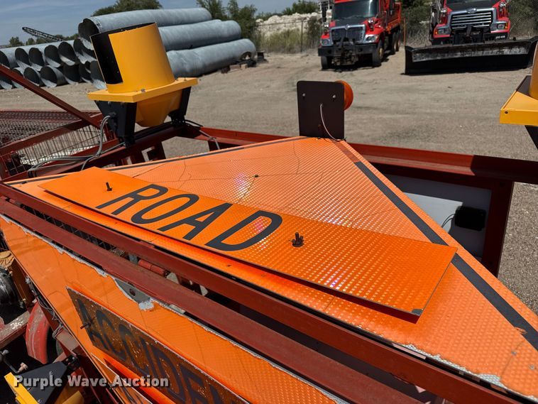 image for item EW4295 (2) Lucas traffic signal trailers