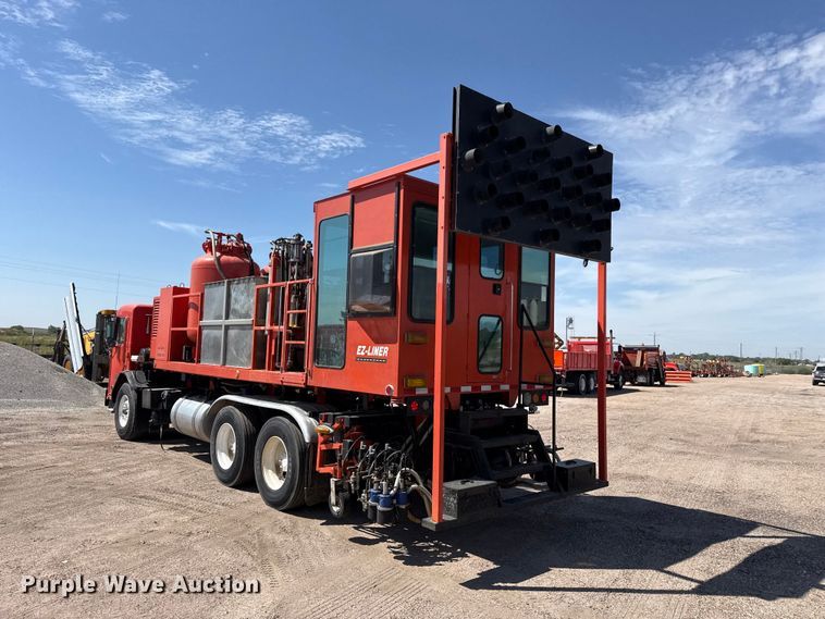image for item EW4299 2005 Peterbilt 320 paint striper truck