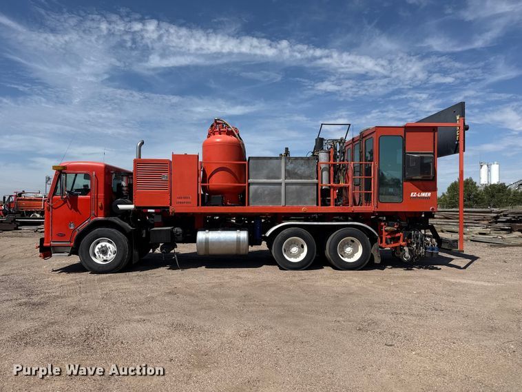 image for item EW4299 2005 Peterbilt 320 paint striper truck