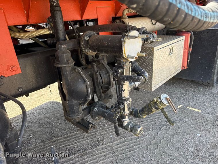 image for item EW4299 2005 Peterbilt 320 paint striper truck