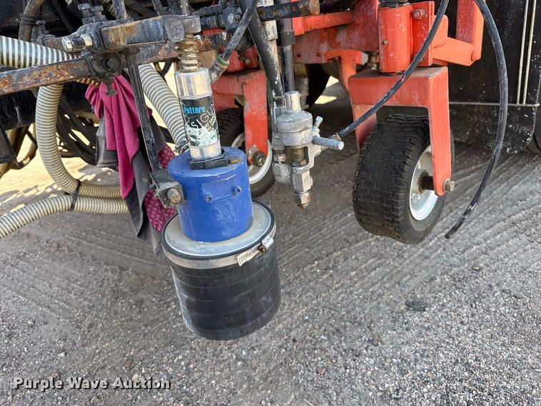 image for item EW4299 2005 Peterbilt 320 paint striper truck