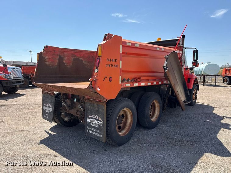image for item EW4300 2007 International 7400 dump truck