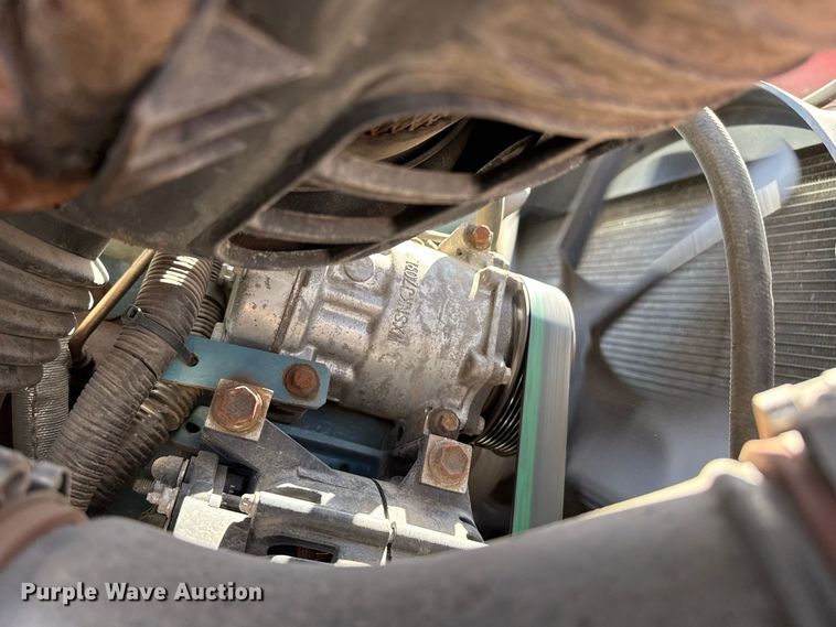 image for item EW4300 2007 International 7400 dump truck