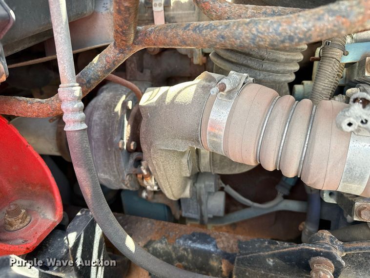 image for item EW4300 2007 International 7400 dump truck