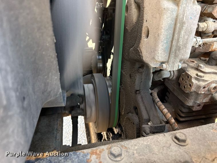 image for item EW4300 2007 International 7400 dump truck