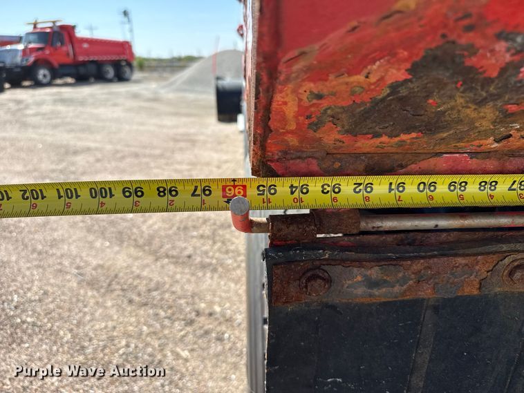 image for item EW4301 2009 Sterling L-Line dump truck