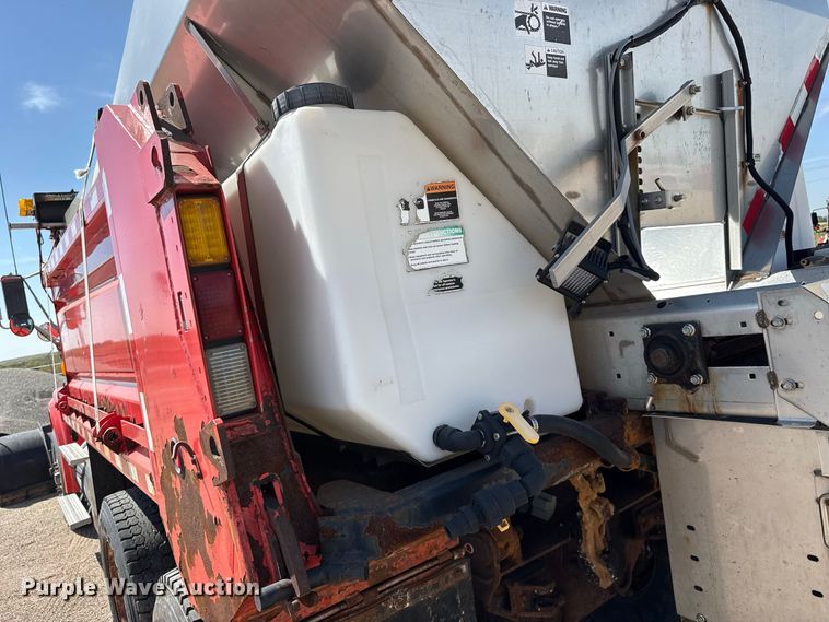 image for item EW4301 2009 Sterling L-Line dump truck