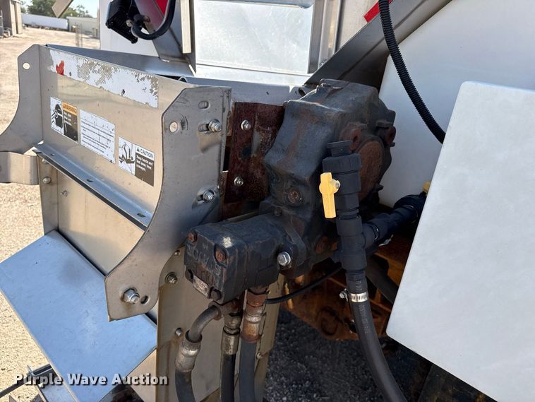 image for item EW4301 2009 Sterling L-Line dump truck