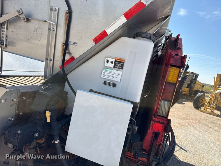 image for item EW4301 2009 Sterling L-Line dump truck