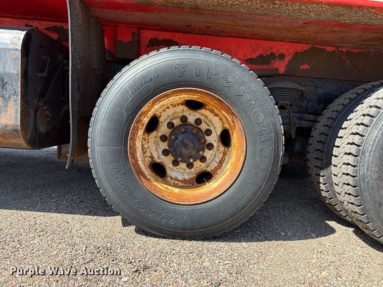 image for item EW4301 2009 Sterling L-Line dump truck