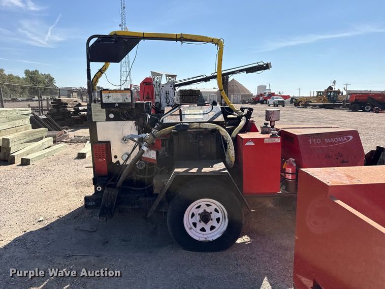 image for item EW4302 2006 Cimline 110 Magma melter applicator