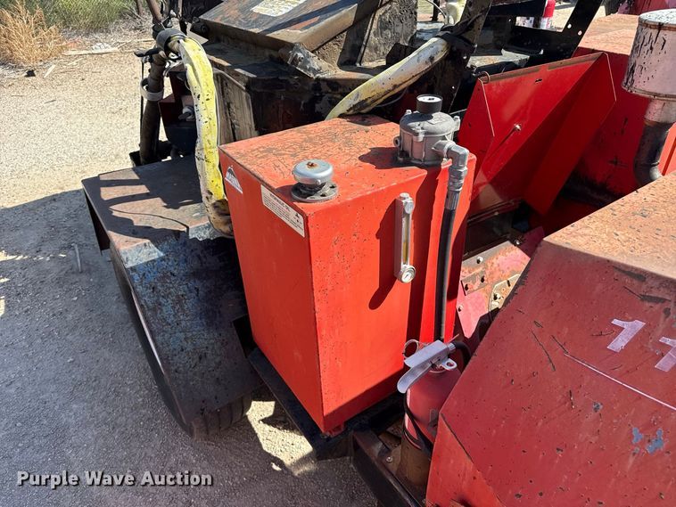 image for item EW4302 2006 Cimline 110 Magma melter applicator
