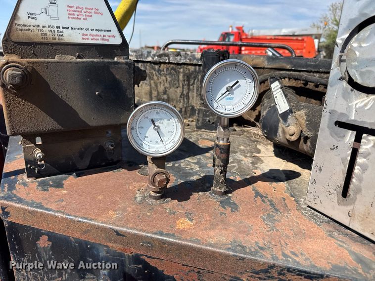 image for item EW4302 2006 Cimline 110 Magma melter applicator
